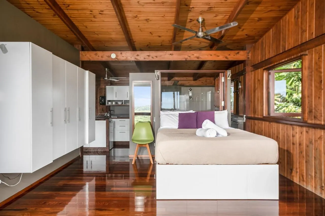 Daintree Holiday Homes - La Vista Cow Bay